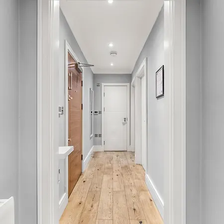Apartment Comfortable Centre For Contractors And Couples - Centre