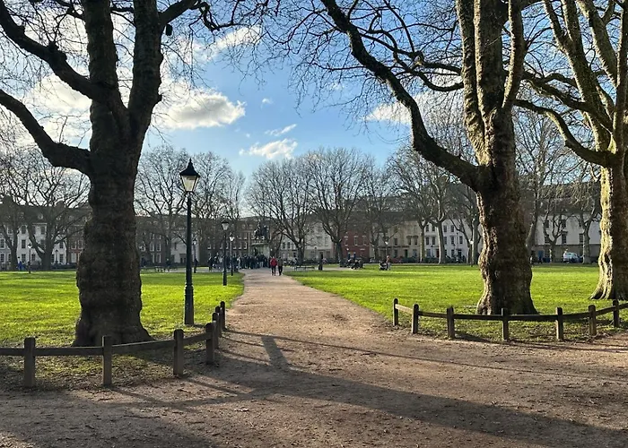 Comfortable Centre For Contractors And Couples - Centre Apartment Bristol